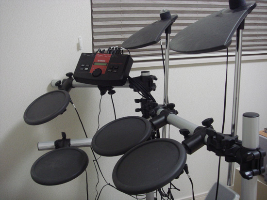 drums1.jpg